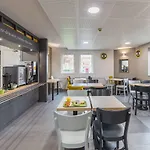 酒店 Lille Grand Stade 2*