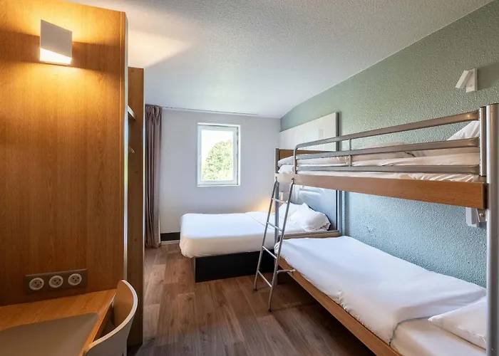 Lille Grand Stade Hotel 2*