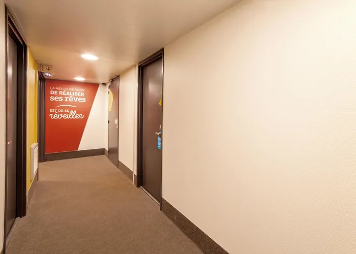 Hotel Lille Grand Stade 2*